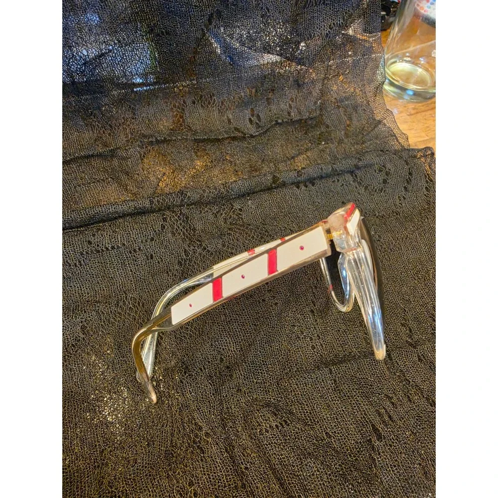 RARE Vintage Divina N 66 Cat Eye Sunglasses Made in Italy Clear White Red Stripe